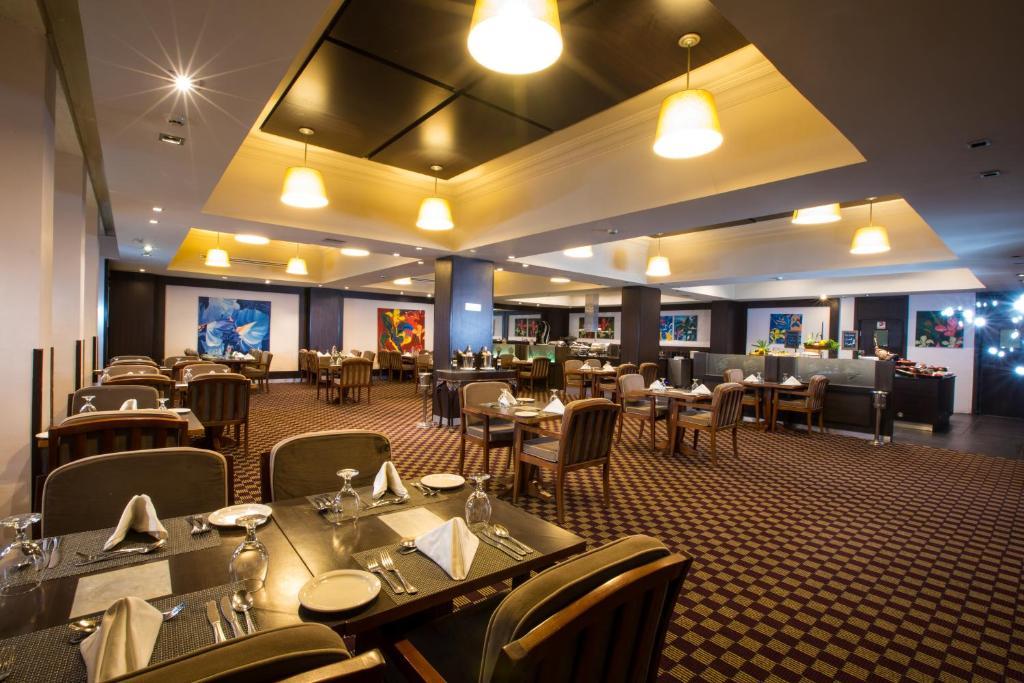 Century Park Hotel Ammán Kültér fotó